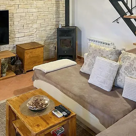 Holiday home Stunning In Pokrovnik
